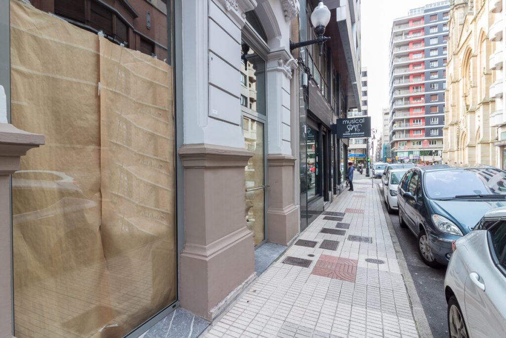Local en alquiler en calle Cabrales