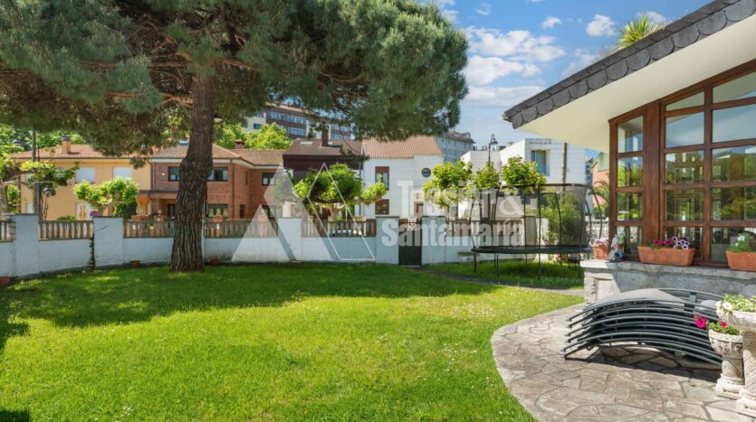 Chalet en venta en Salinas