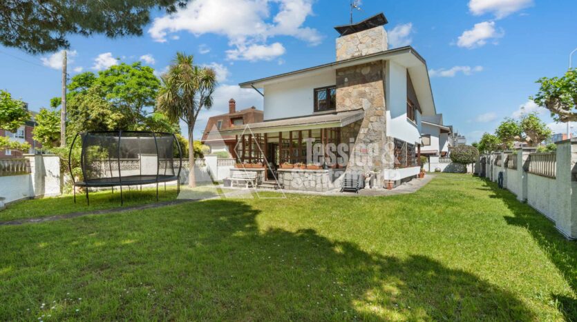 Chalet en venta en Salinas