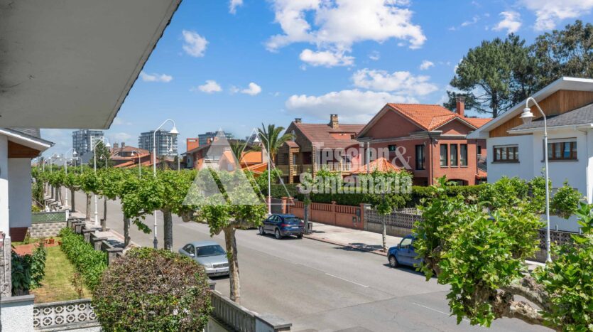 Chalet en venta en Salinas
